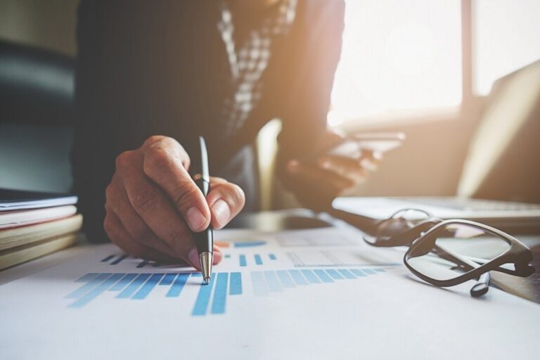 Rotinas contábeis fazem parte do dia a dia de qualquer empresa, independentemente do porte ou do segmento de atuação.
